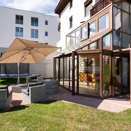 Agrimonia - 5,5-zi Duplex Bis 9 Personen Mit Eigenem Garten شقة دافوس