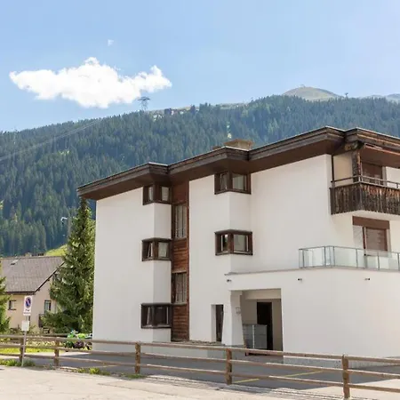 Agrimonia - 5,5-zi Duplex Bis 9 Personen Mit Eigenem Garten دافوس