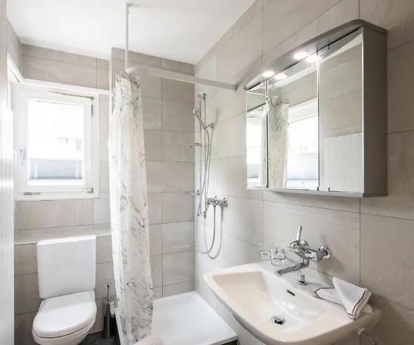 Apartment Agrimonia - 5,5-zi Duplex Bis 11 Personen Mit Eigenem Garten