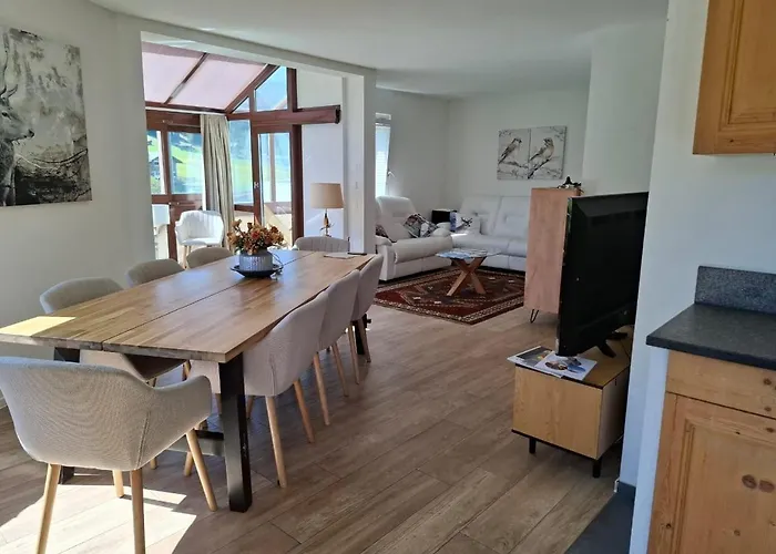 Agrimonia - 5,5-zi Duplex Bis 11 Personen Mit Eigenem Garten * Davos